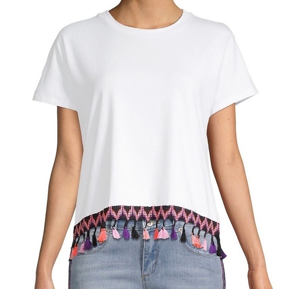 White T-shirt with tassel hem - Picture 1 of 7